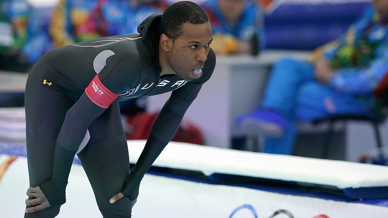 Shani Davis ponders future after Olympic shutout at Sochi